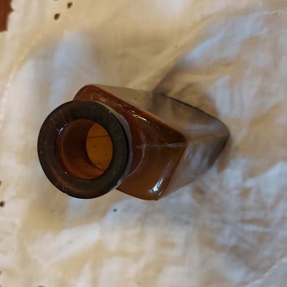2/$20 💕Antique brown glass bottle retro Vintage medicine bottle thick top - Picture 6 of 13